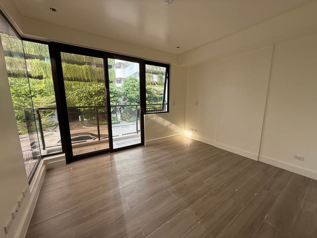 FOR LEASE/RENT - photo 4