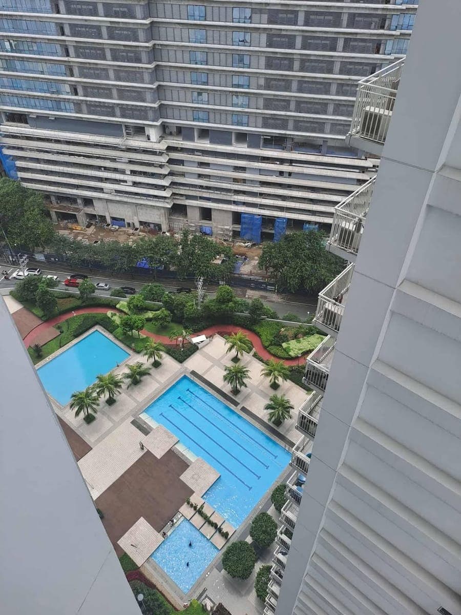 𝐅𝐎𝐑 𝐑𝐄𝐍𝐓 One bedroom Condo Unit with Balcony in Jazz Residences, Makati City. - photo 2