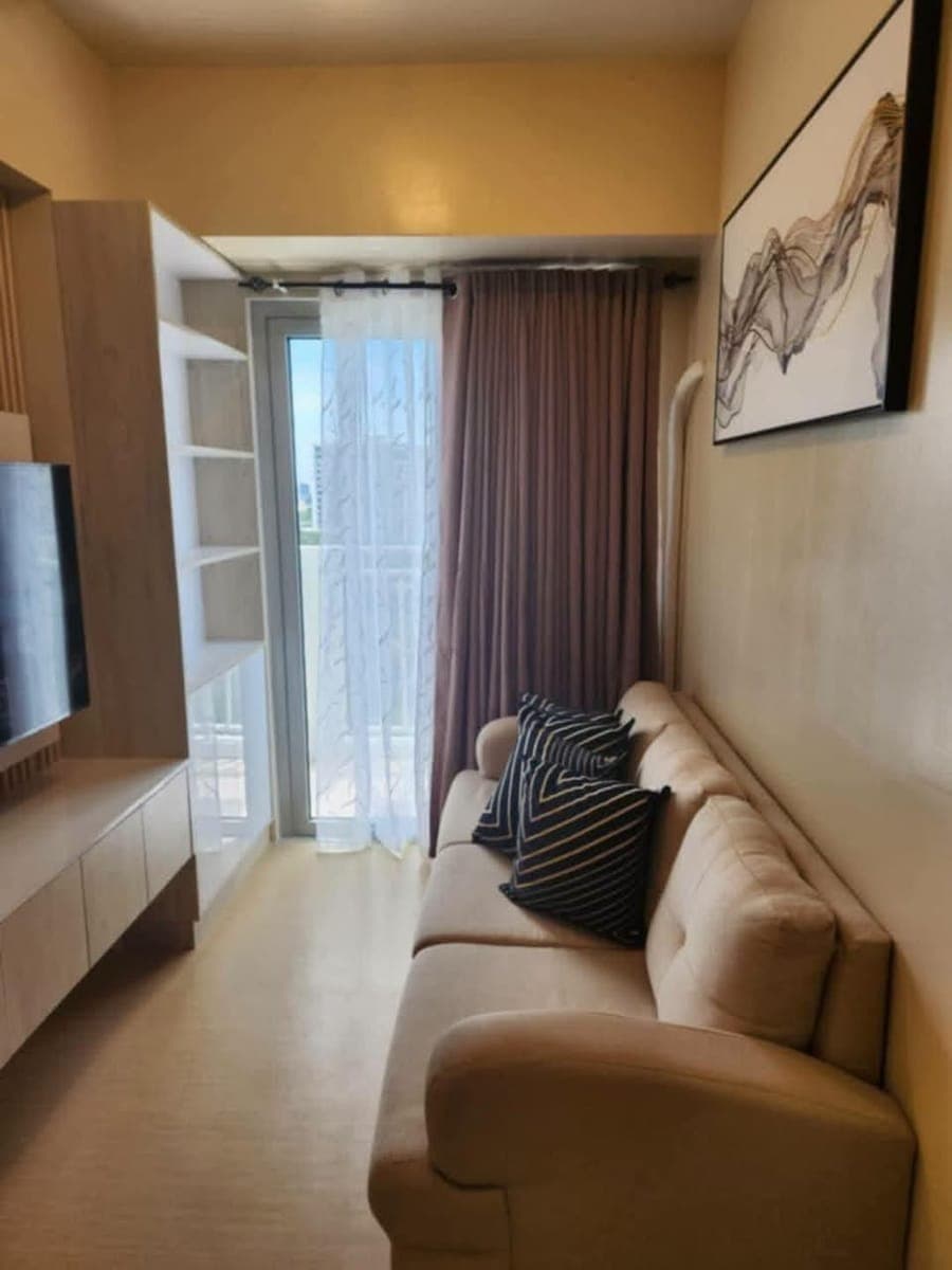 🍁1 BR CONDO FOR RENT 🍁 - photo 2