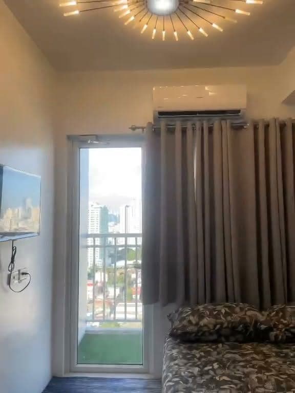 🔑 Move-in Ready 🌇Breeze Residences - photo 1