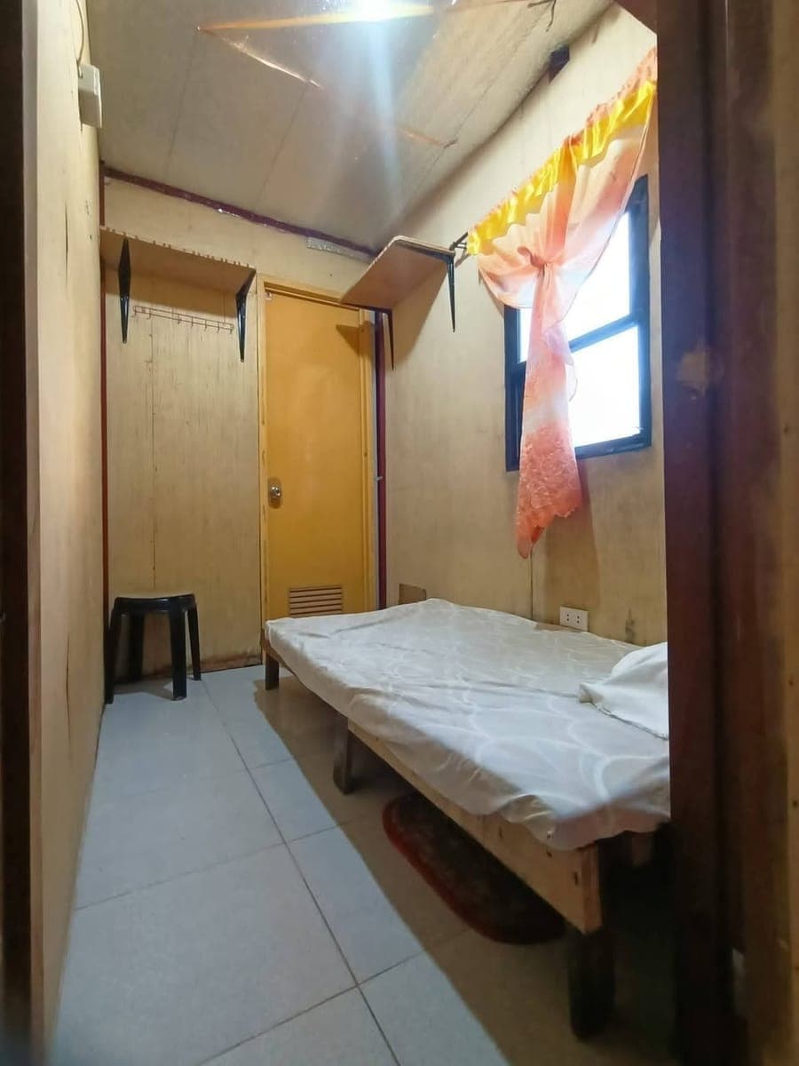 Room for rent - photo 1