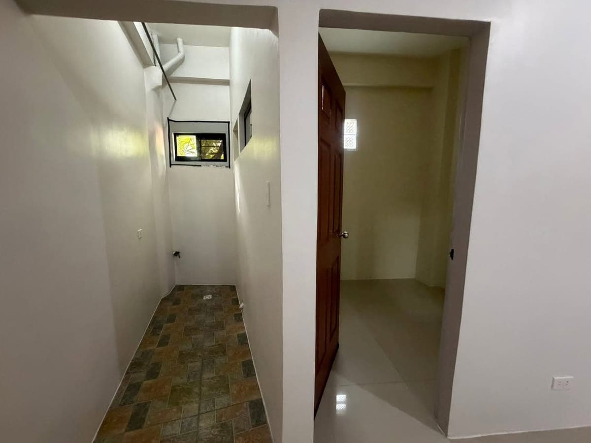 NEWLY RENOVATED APARTMENT FOR RENT - photo 4