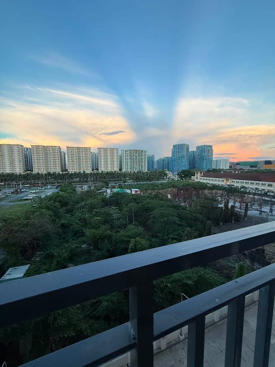 🏙️ SHORE 2 RESIDENCES FOR RENT - photo 1