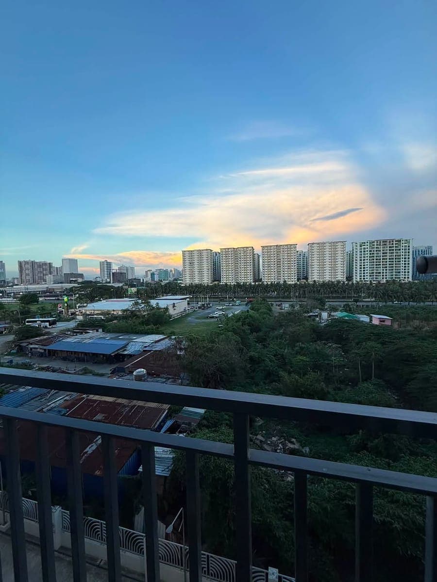 🏙️ SHORE 2 RESIDENCES FOR RENT - photo 2