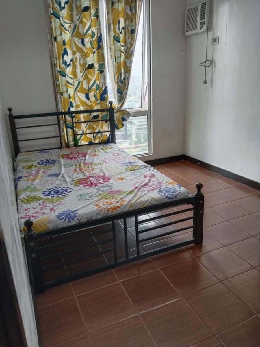 𝐅𝐎𝐑 𝐑𝐄𝐍𝐓 Two Bedrooms Condo At SAN LORENZO PLACE - photo 2