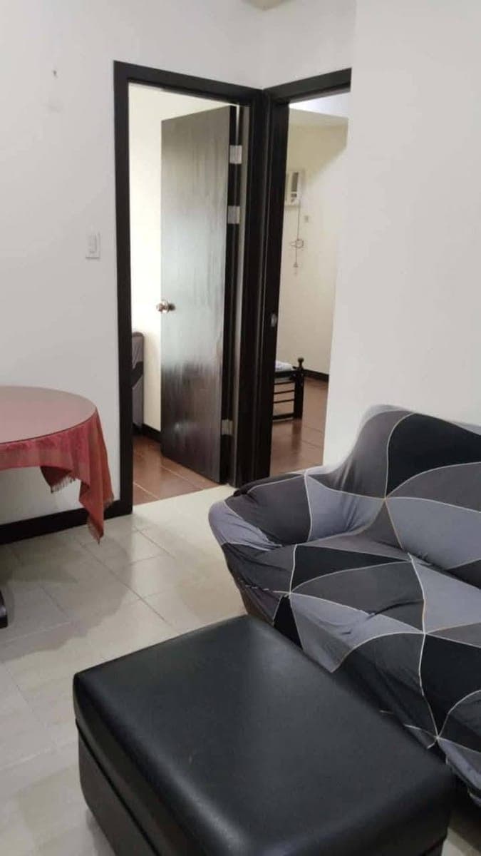 𝐅𝐎𝐑 𝐑𝐄𝐍𝐓 Two Bedrooms Condo At SAN LORENZO PLACE - photo 4