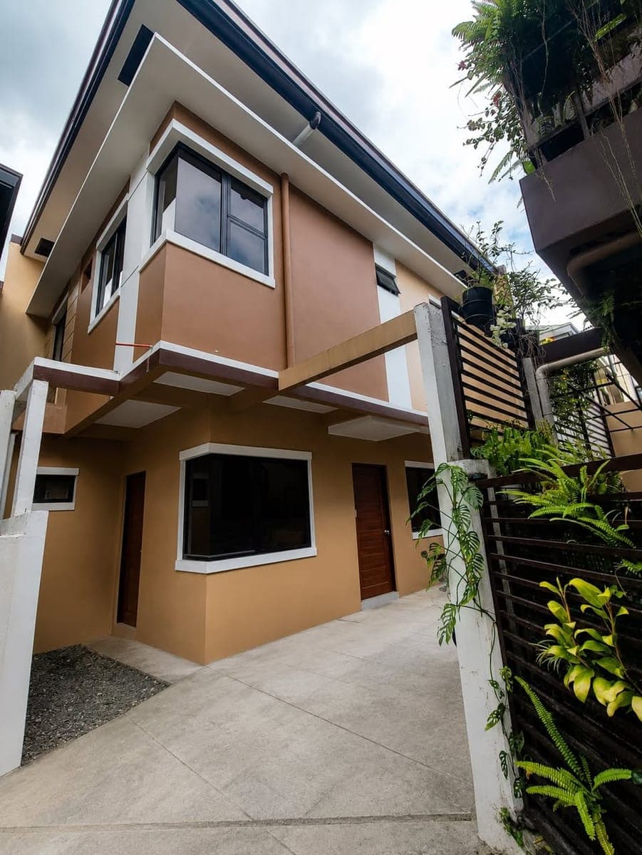 House for Rent – East Fairview, Quezon City - photo 1