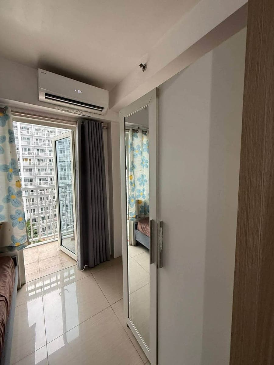 - SHORE RESIDENCES FOR RENT  - OPEN FOR 3 to 4 MONTHS CONTRACT - photo 3