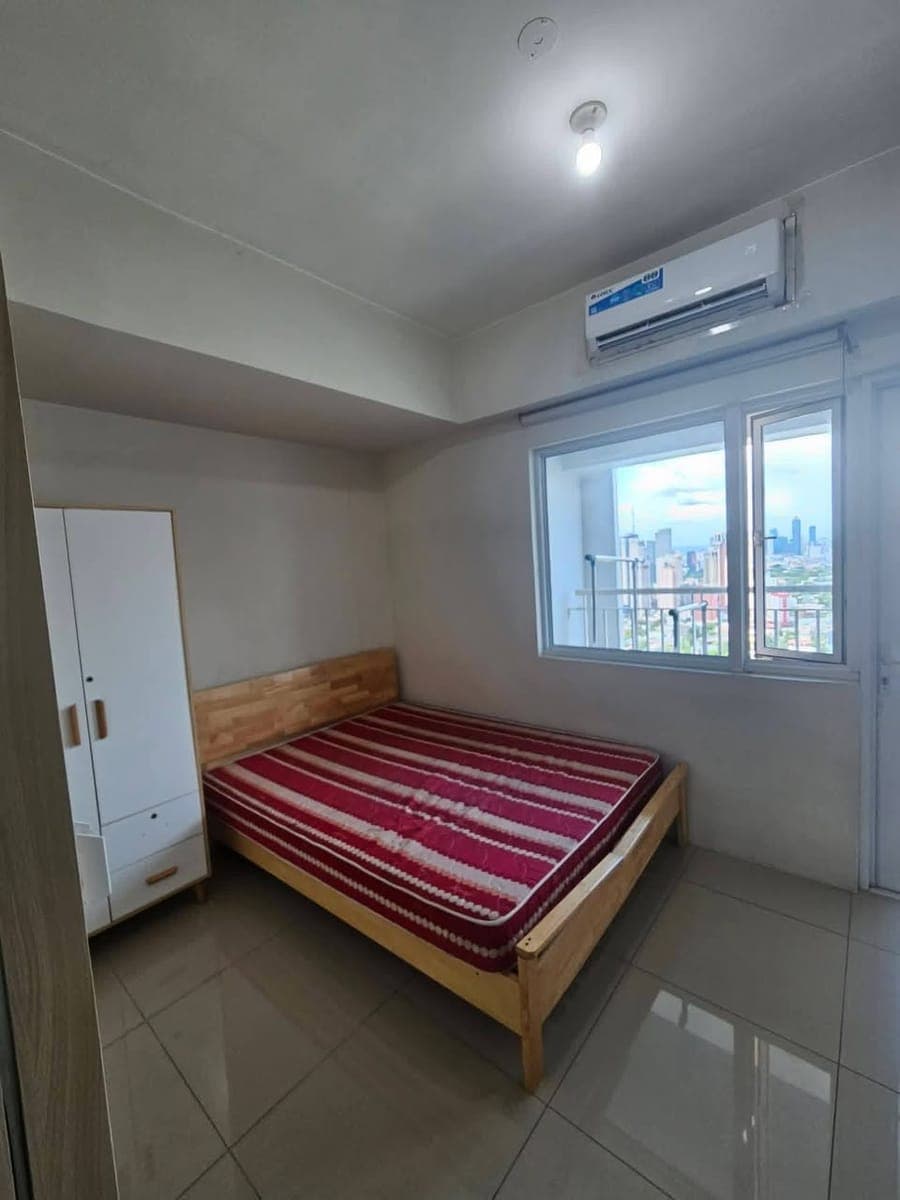 𝐅𝐎𝐑 𝐑𝐄𝐍𝐓 One bedroom with Balcony Condo in Jazz Residences, Makati City. - photo 4