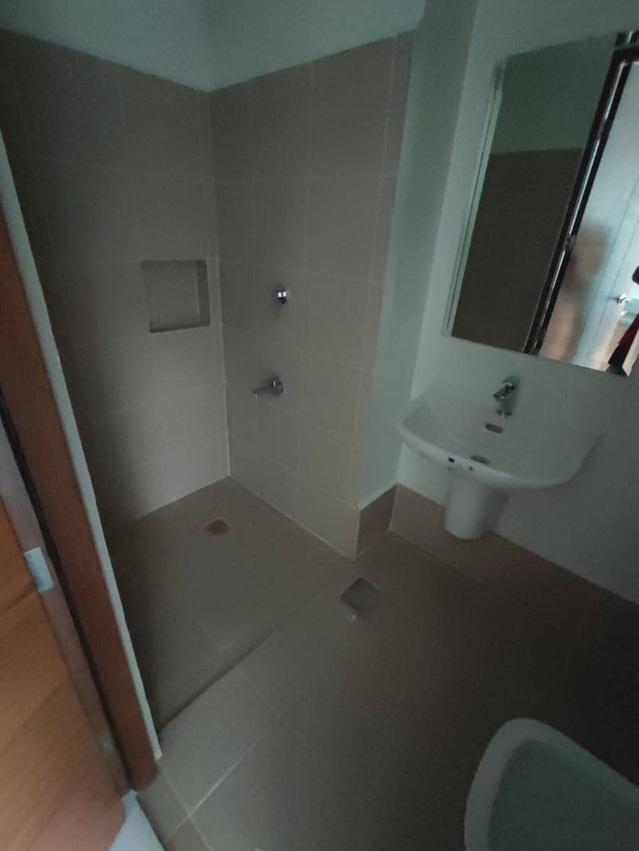 For Rent Condo in  pasay Quantum Residences - photo 3