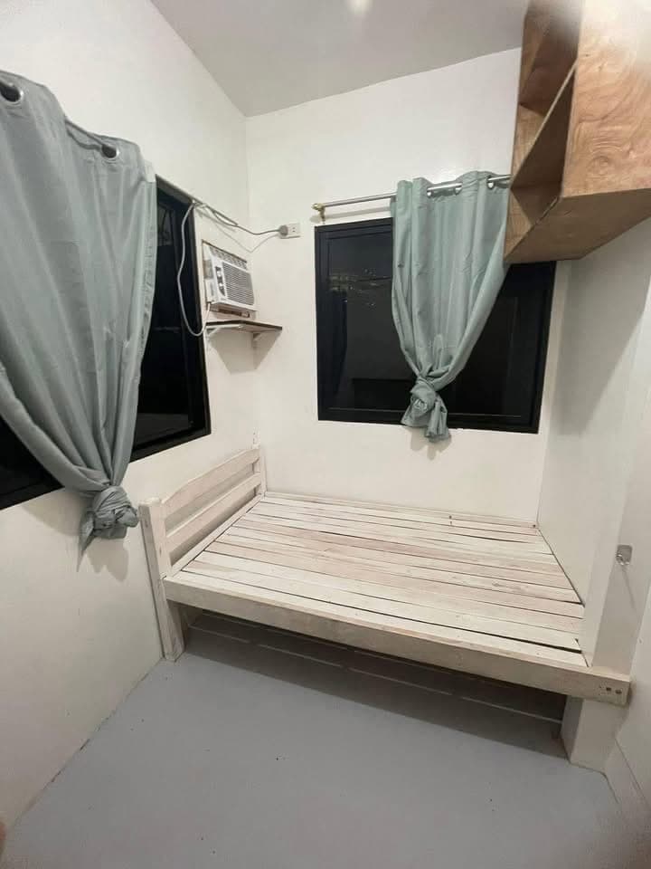 1 vacant room available with aircon - photo 1