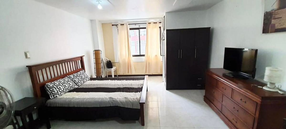 🔥FOR RENT🔥 📍 Makati City 💸💸25,000 - photo 2