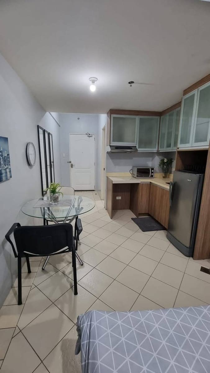 For Rent - photo 2