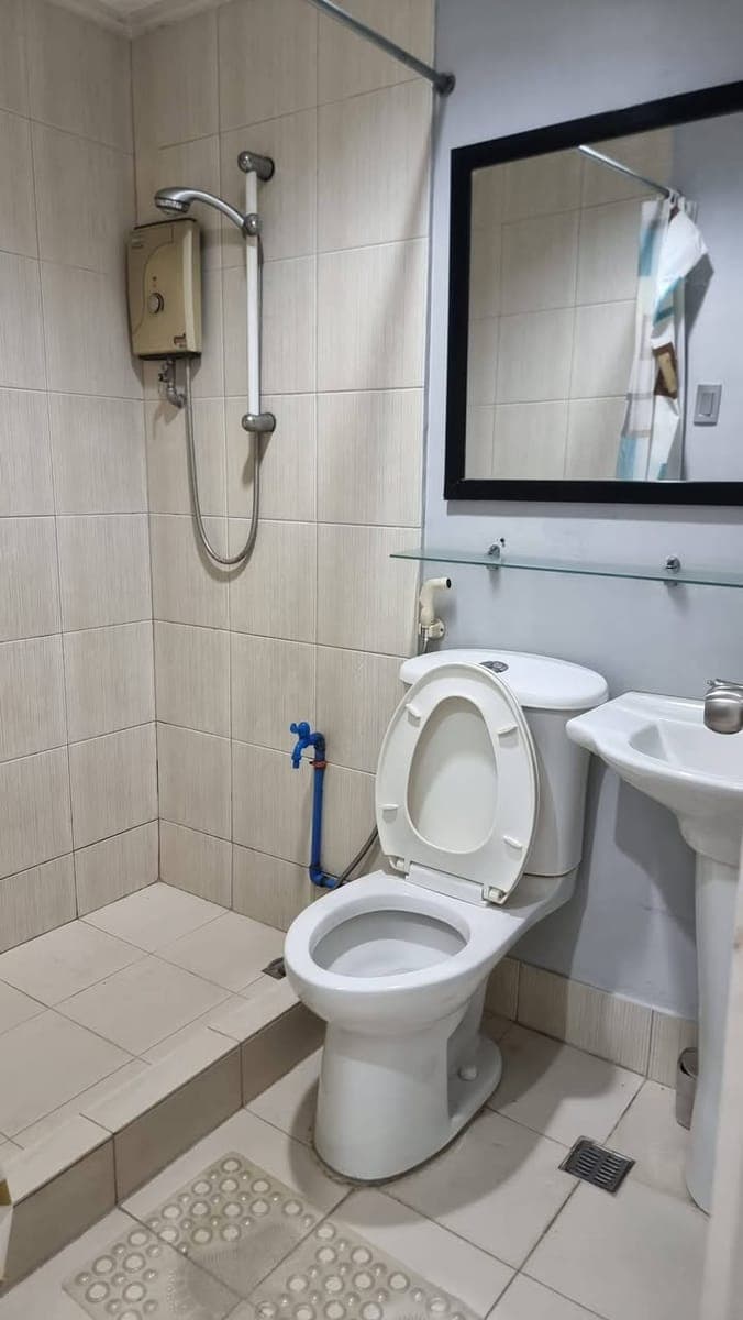 For Rent - photo 3