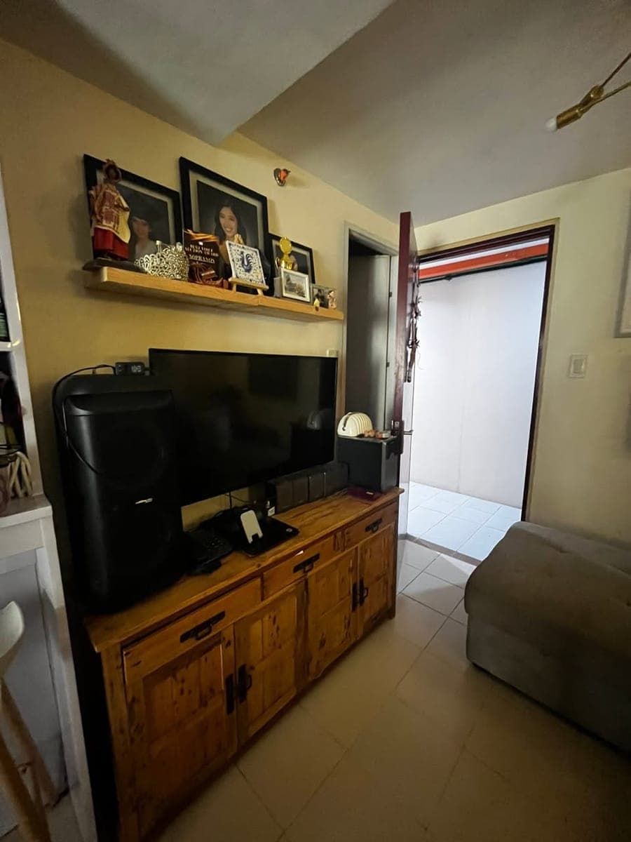 🏡 FOR RENT – Fully Furnished Condo Unit - photo 4