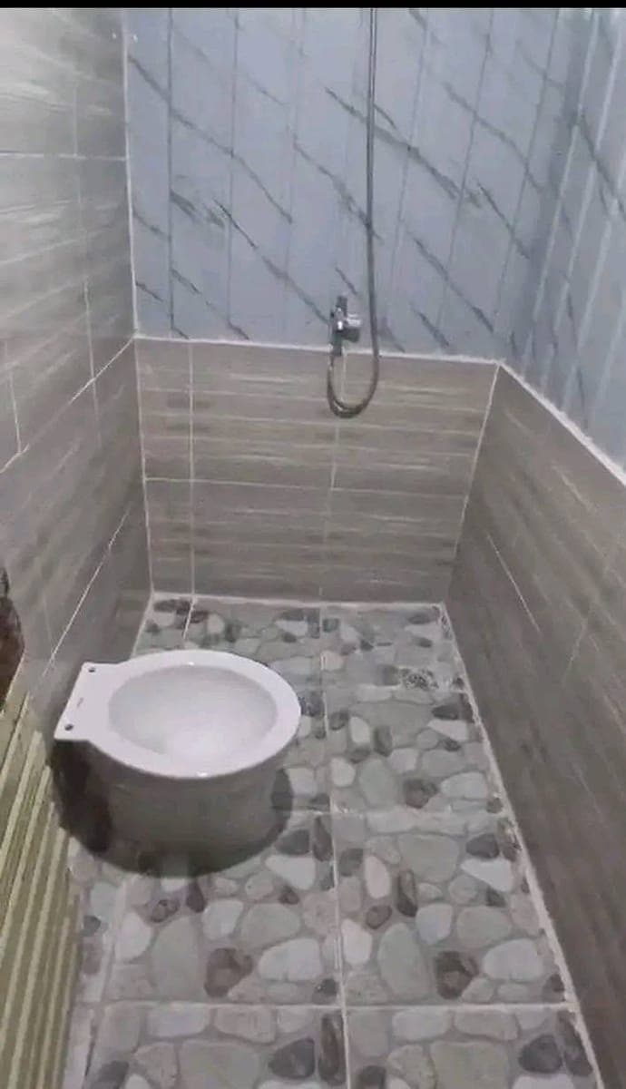 Bh for Rent available for now, pm lang for more details … 2k and 2,500 per room! - photo 3