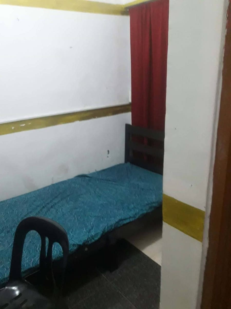 Available room for rent LADIES only good for one.4200 monthly - photo 2