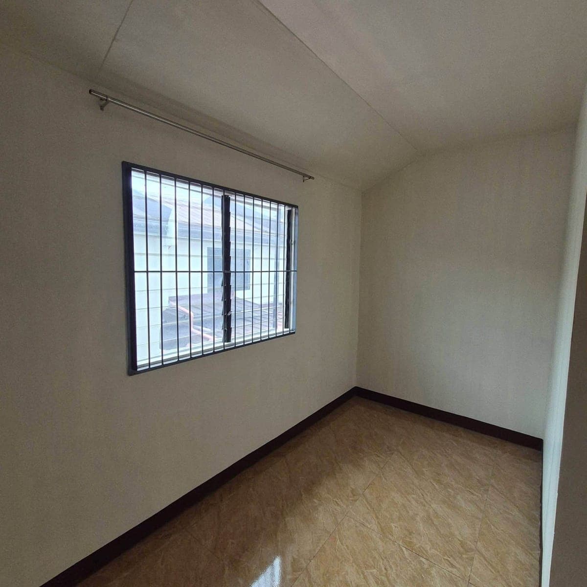 🏠 URGENT LEASE TAKEOVER / FOR RENT: - photo 1