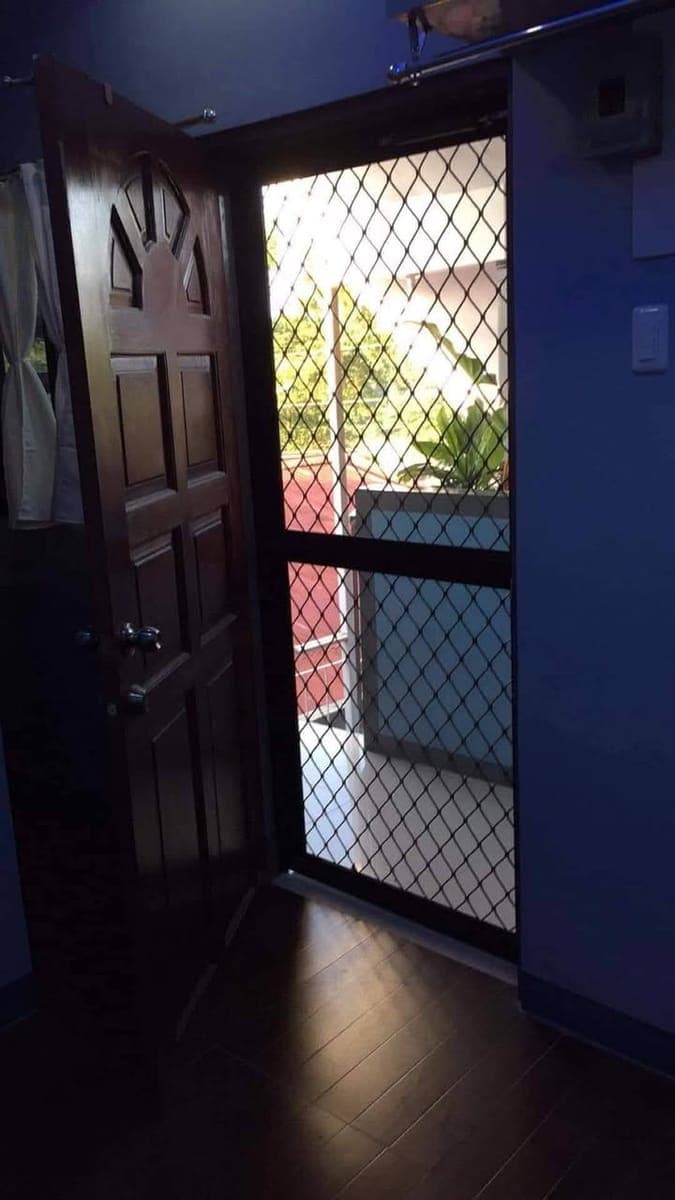 Wanted Renter/ FEMALE OR COUPLE ONLY ( 1 room available only) - photo 1