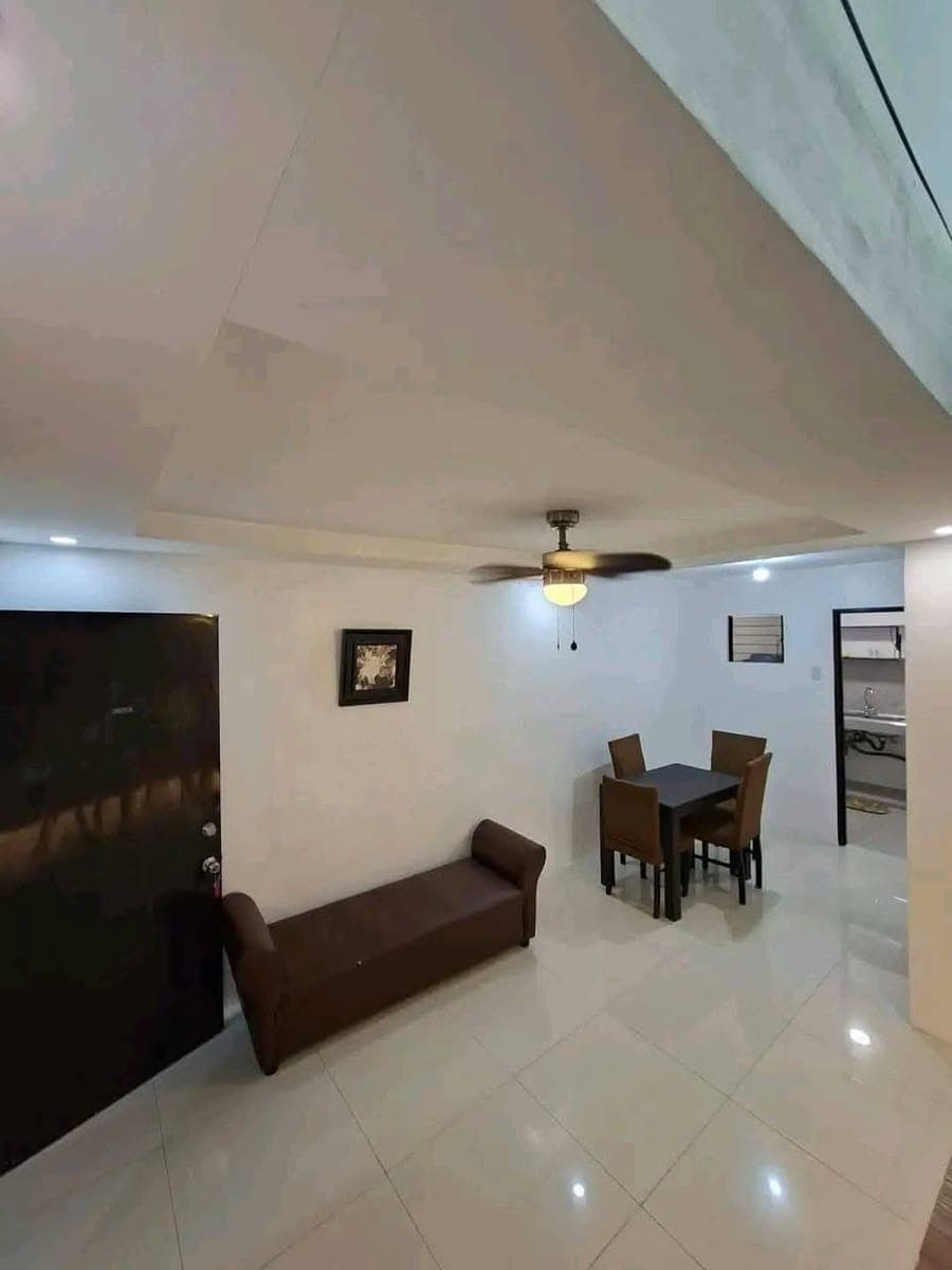 2- BEDROOM TOWNHOUSE FOR RENT - photo 3