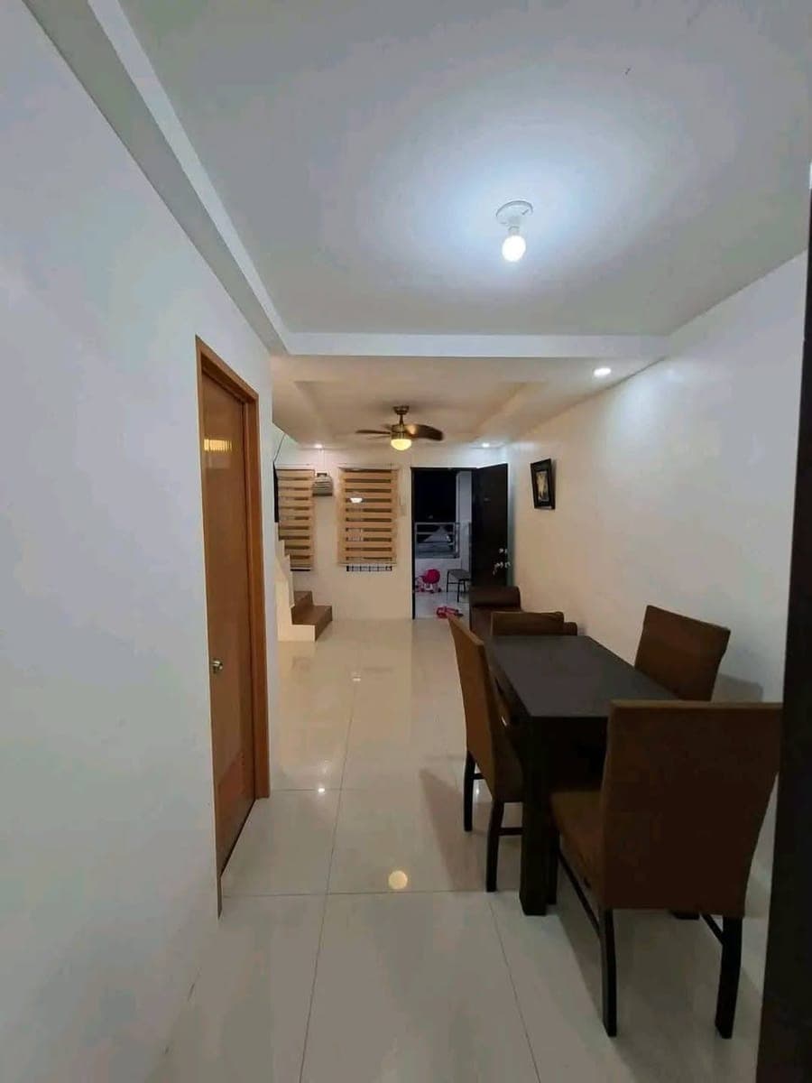 2- BEDROOM TOWNHOUSE FOR RENT - photo 4