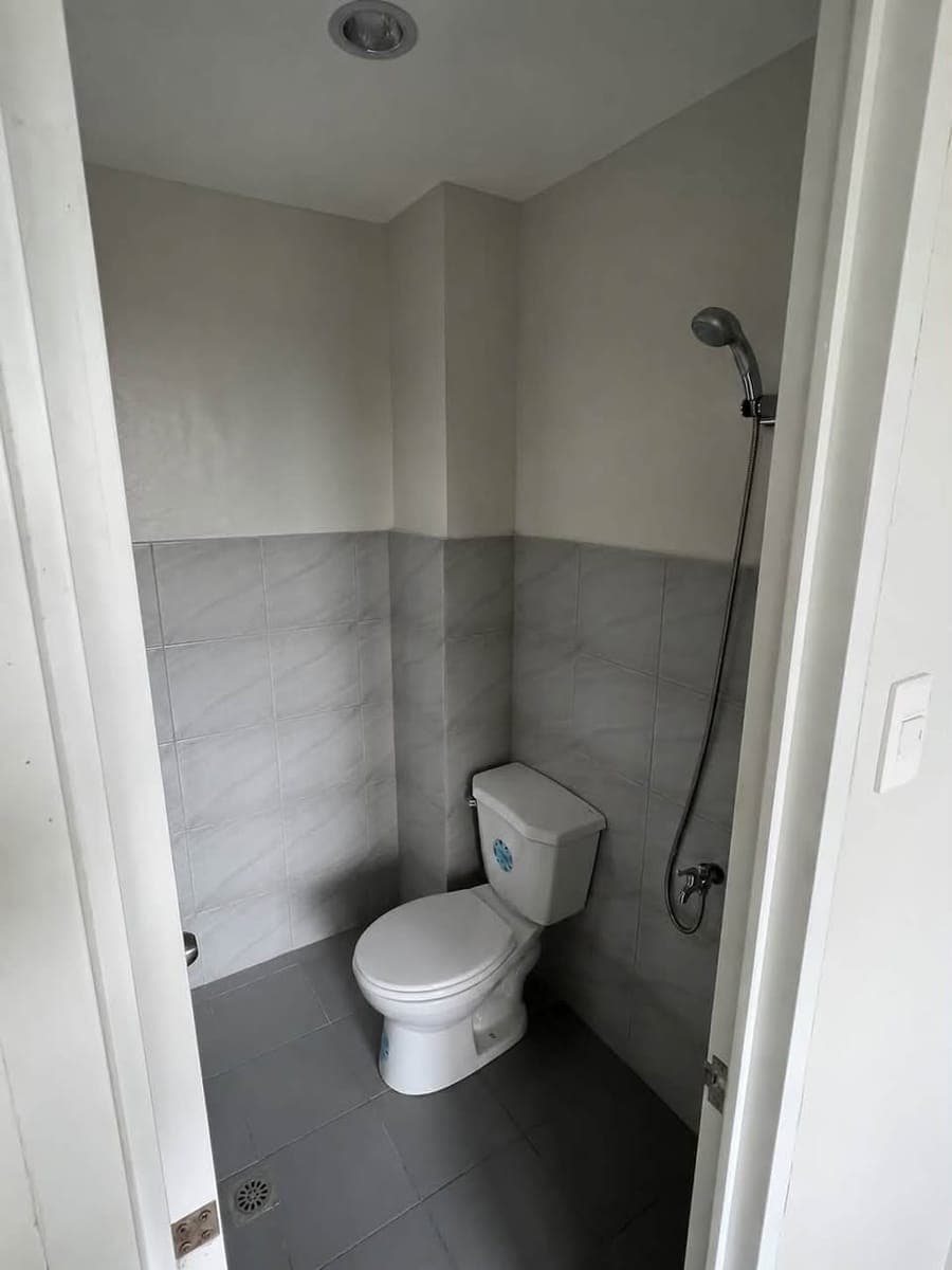 APARTMENT FOR RENT – SEMI-FURNISHED - photo 2