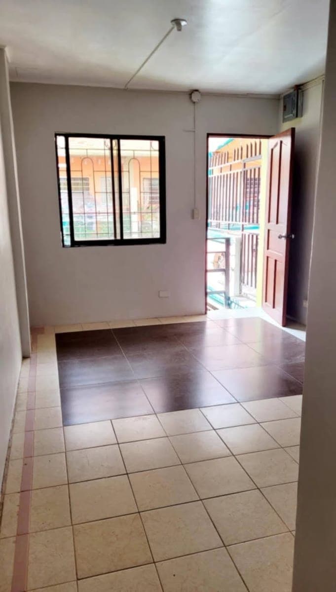 LARGE NEWER STUDIO APARTMENT FOR RENT 2ND FLOOR - GATED - photo 2