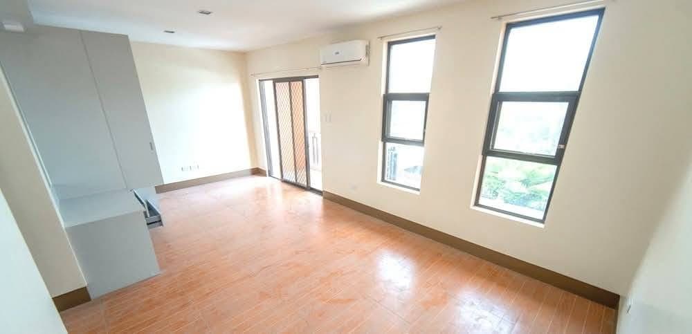 APARTMENT FOR RENT - photo 4