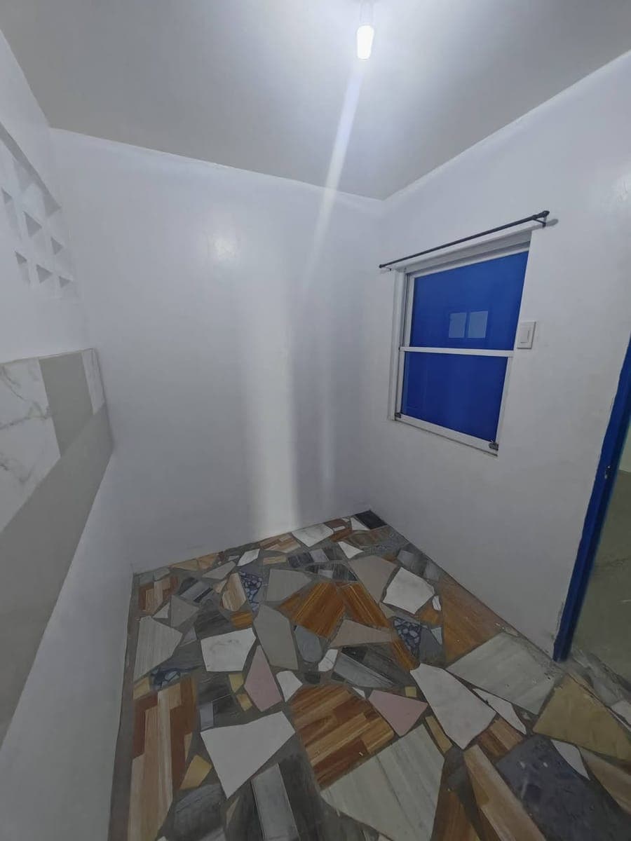 1 Unit Solo Room For Rent - photo 5