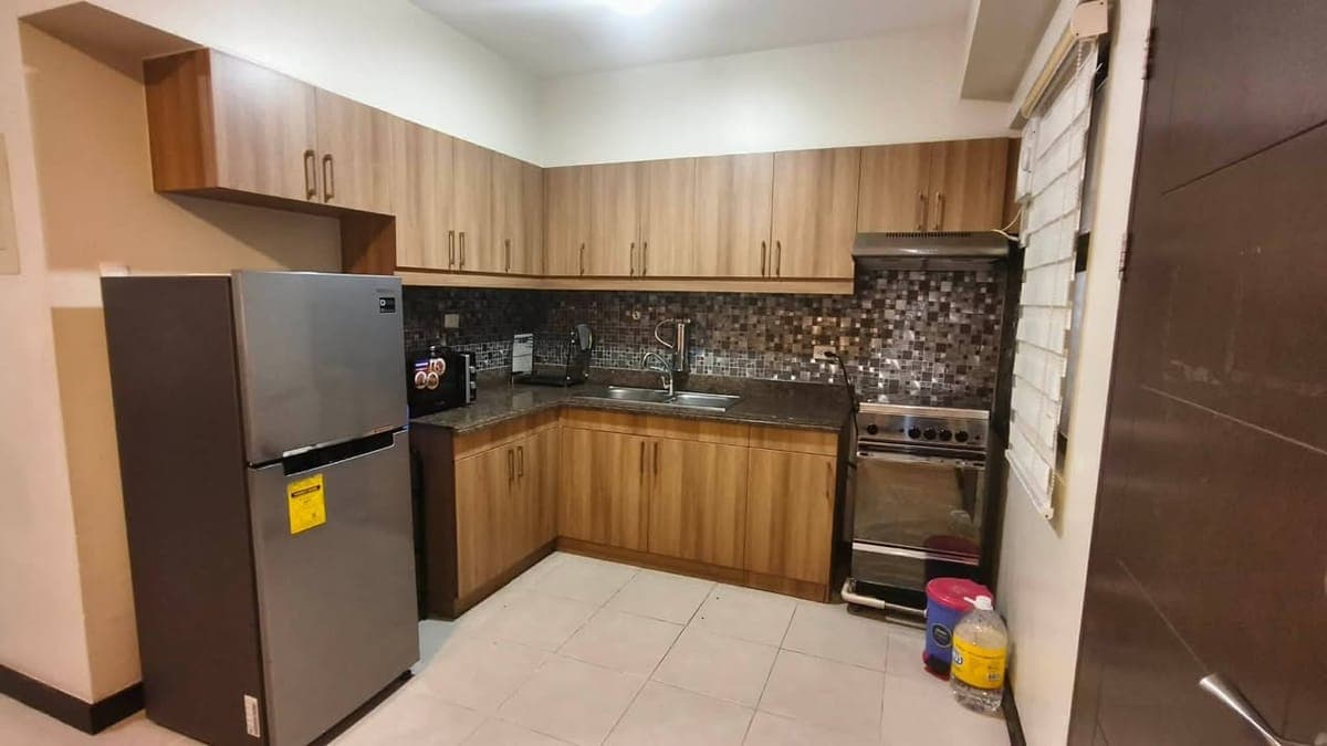 2 Bedroom Condo for Rent - photo 3