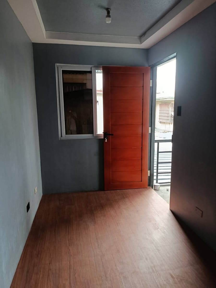 2 Bedroom Apartment Unit for Rent - photo 2