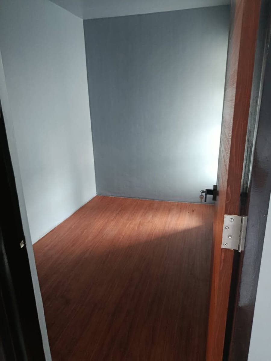 2 Bedroom Apartment Unit for Rent - photo 5