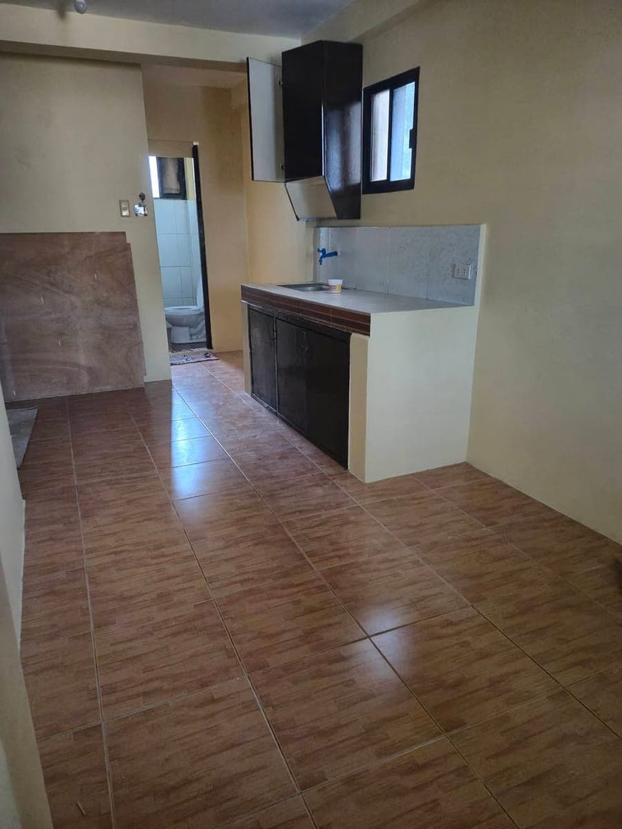 For Rent: 1BR Unit - photo 2