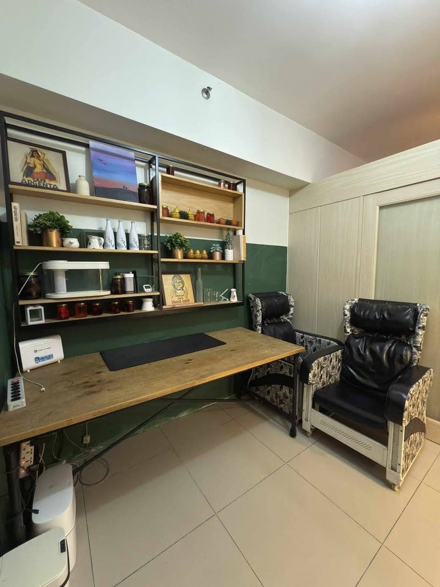 𝐅𝐎𝐑 𝐑𝐄𝐍𝐓 One Bedroom with Balcony Condo at Jazz Residences, - photo 2