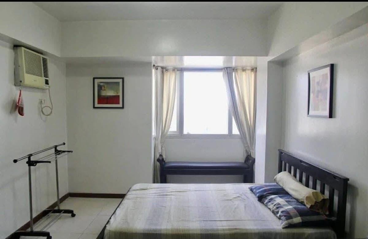 𝐅𝐎𝐑 𝐑𝐄𝐍𝐓 Studio Type Condo at THE COLUMNS LEGASPI VILLAGE - photo 4