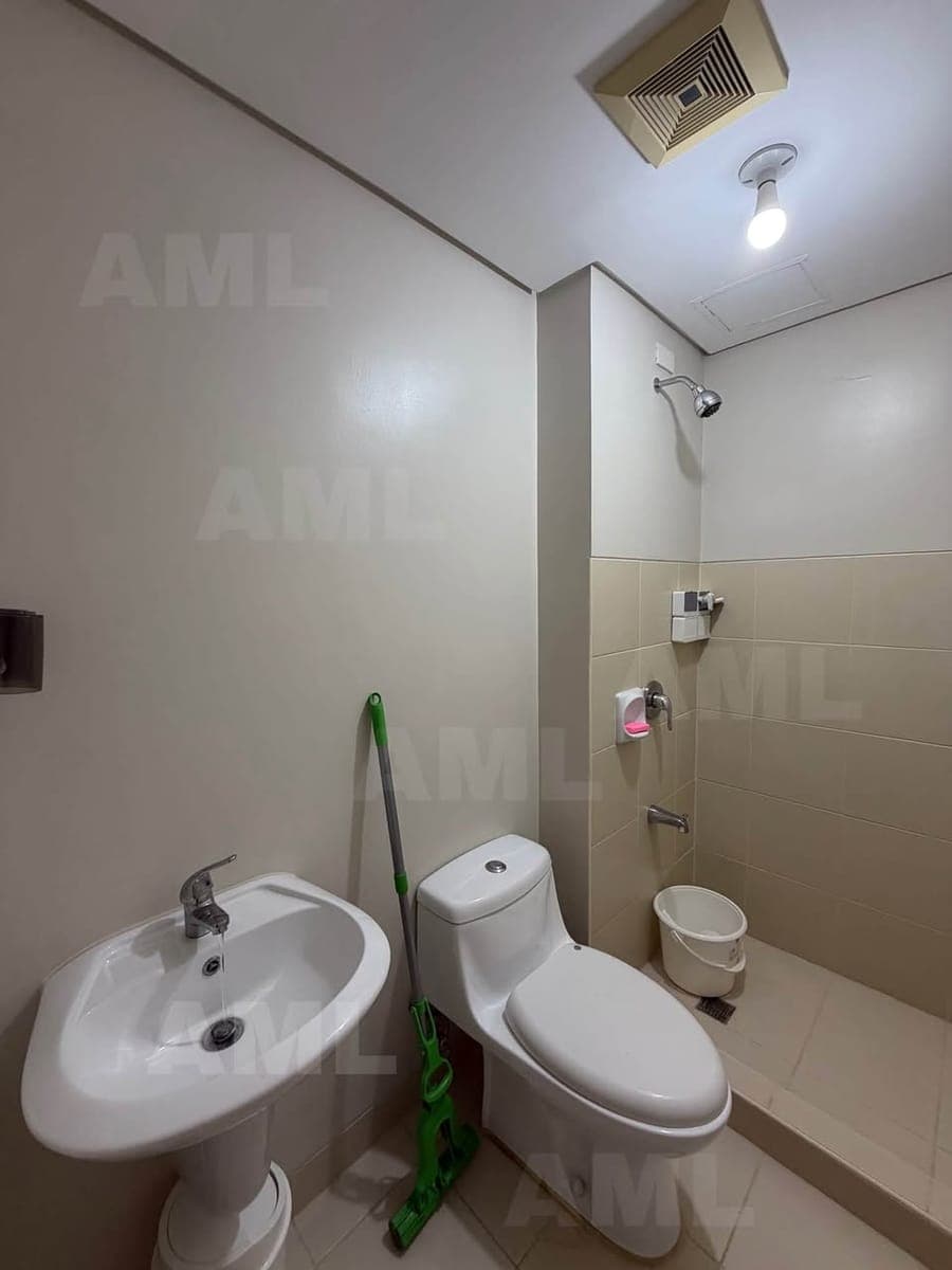 FURNISHED STUDIO CONDO UNIT FOR RENT - photo 4
