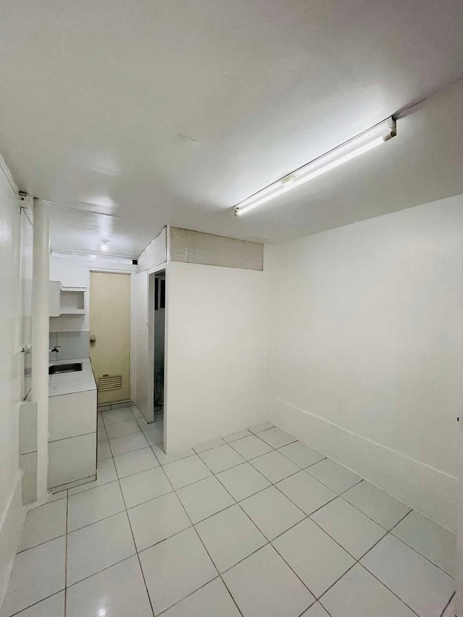 **₱8,500/month** - photo 2