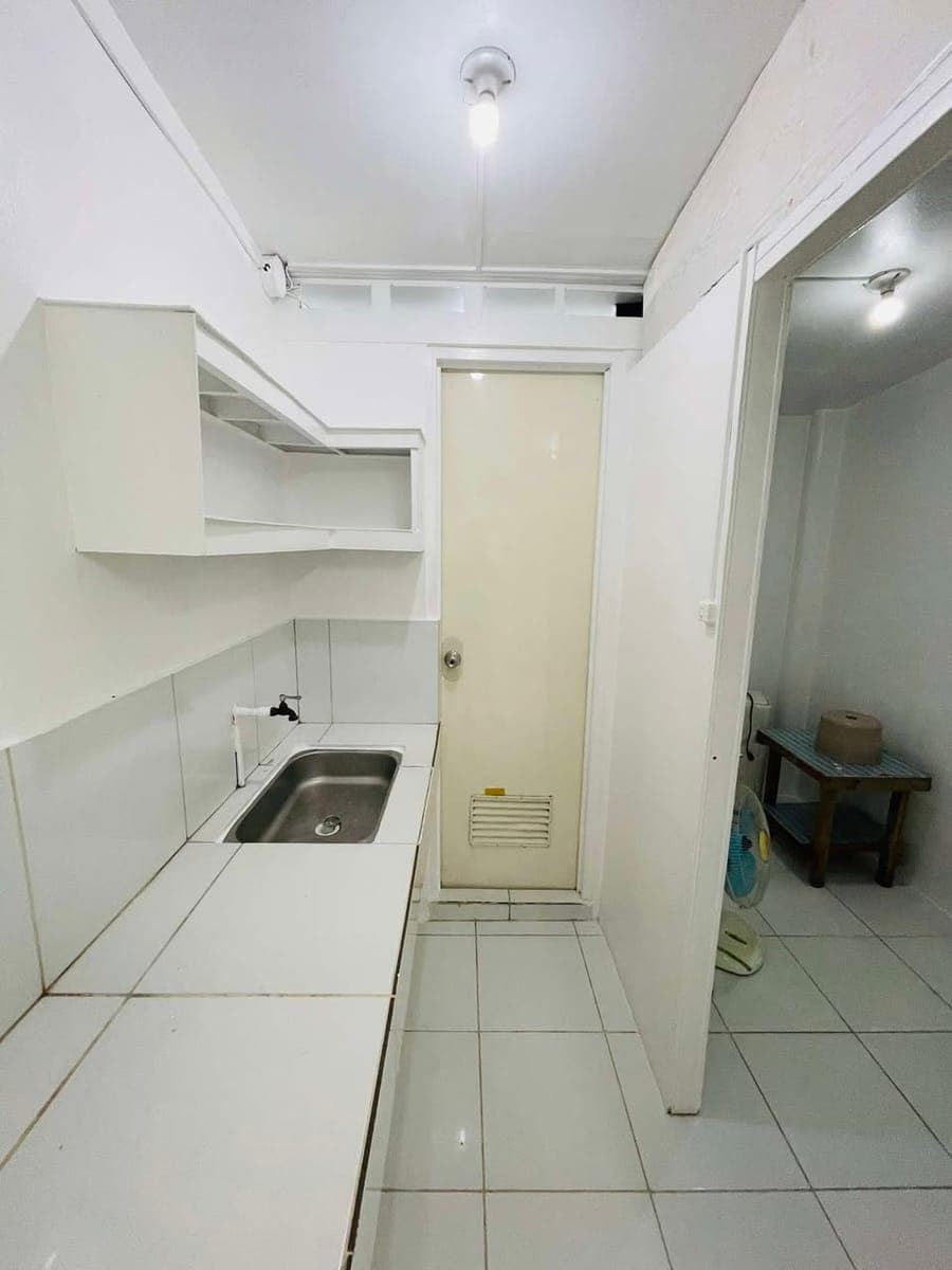 **₱8,500/month** - photo 4