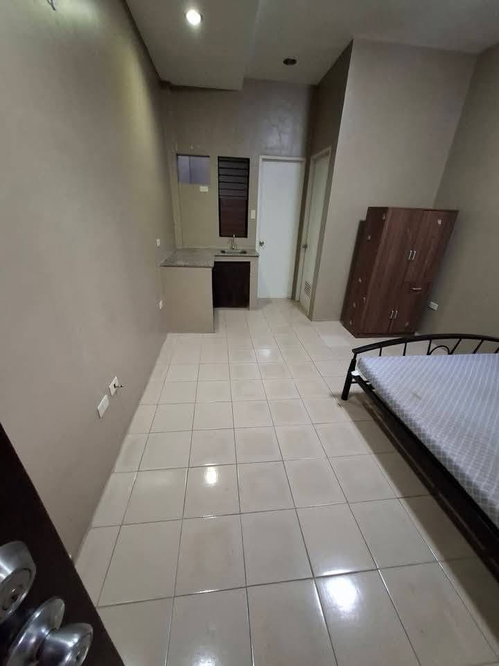 Available for rent - photo 1