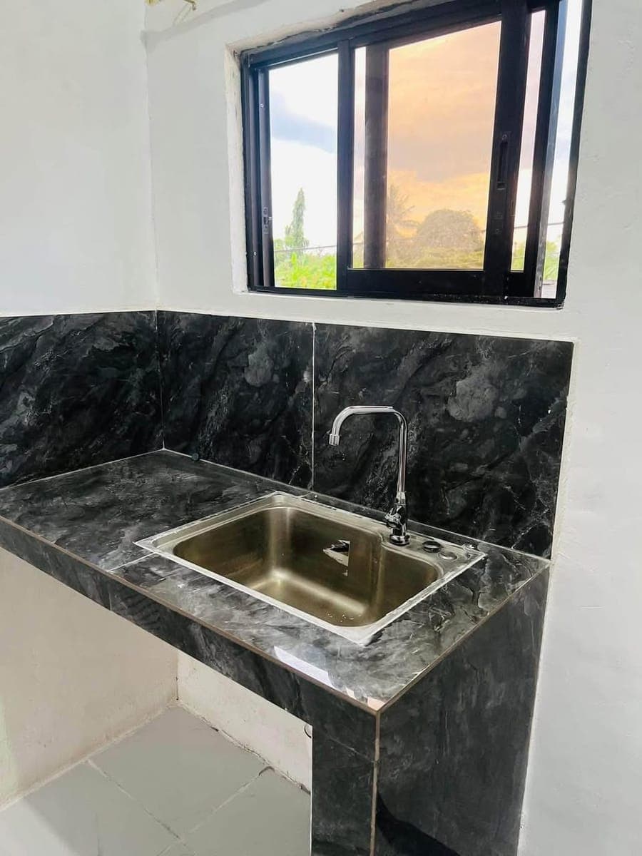 🏡 STUDIO TYPE APARTMENT FOR RENT – ₱7500 - photo 3