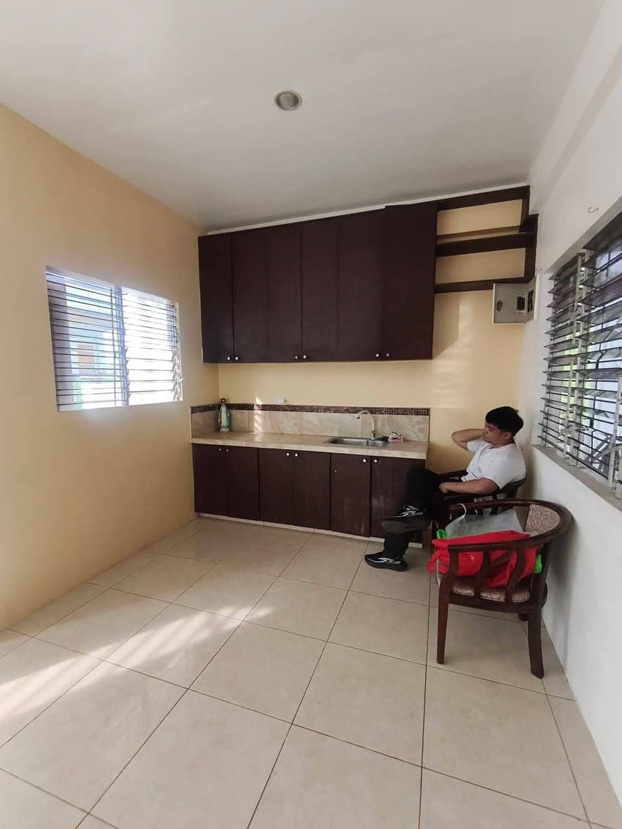 1 BEDROOM APARTMENT FOR RENT - photo 5