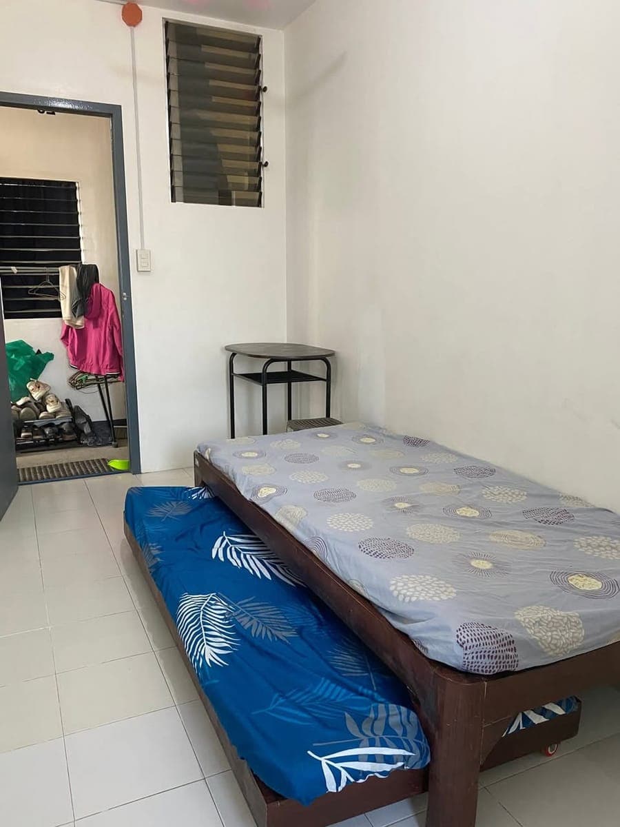 ROOM FOR RENT - photo 1