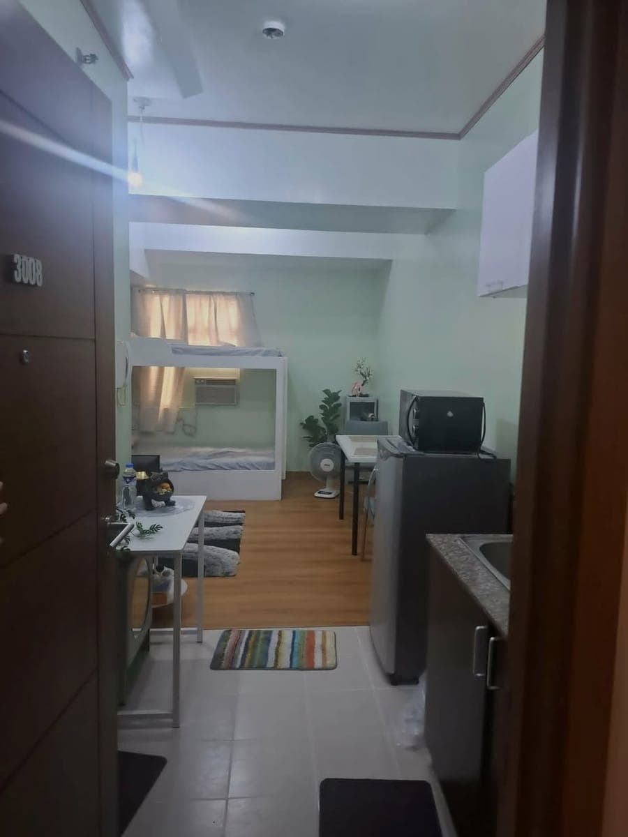 Fully Furnished Condo Studio Unit For Rent - Unit 3008 (30th Floor) West Tower at One Archers Place - photo 1