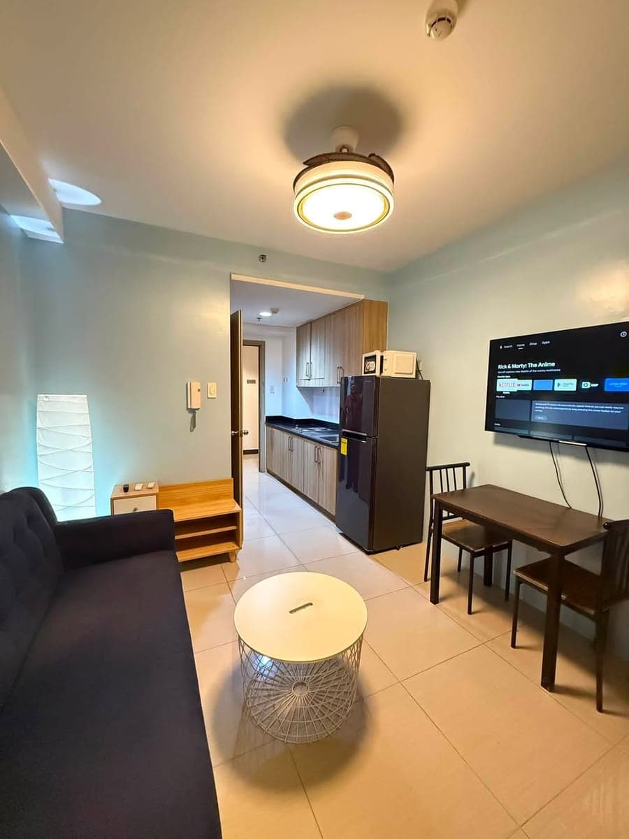 - SHORE RESIDENCES FOR RENT - OPEN for 3 to 6 MONTHS CONTRACT - photo 1
