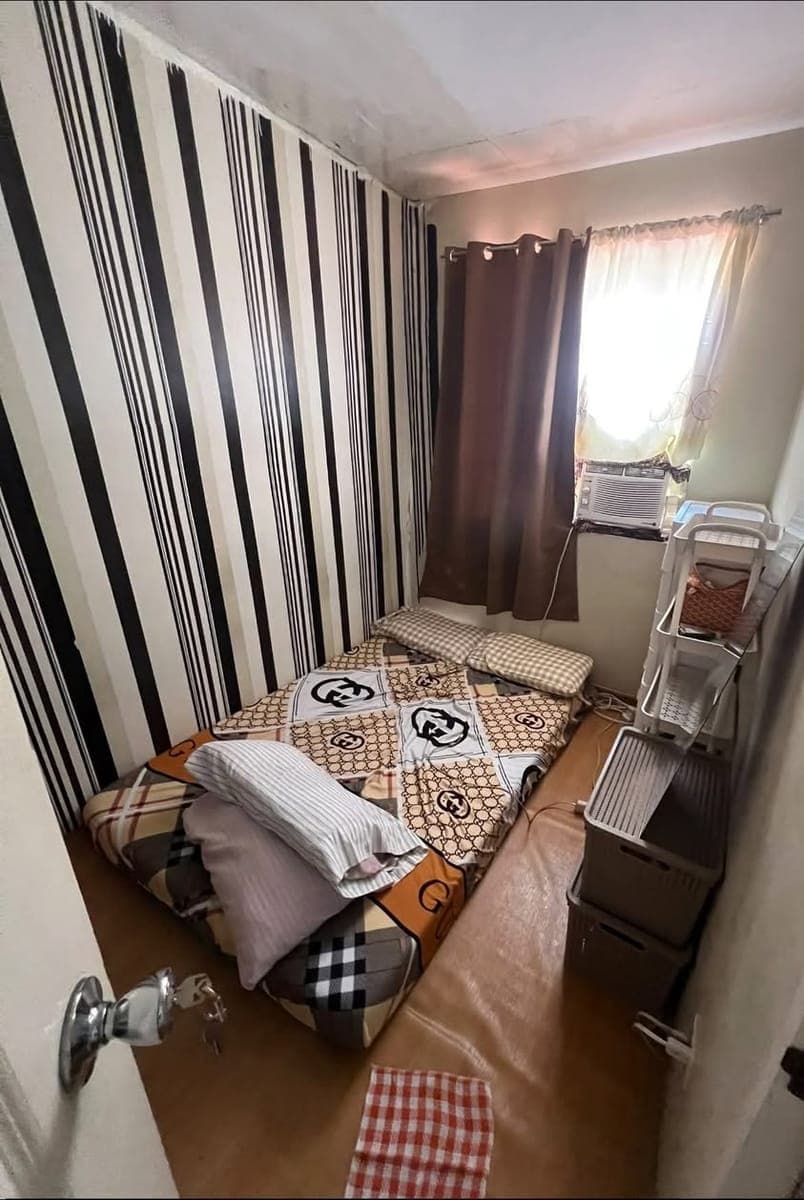 ROOM FOR RENT - photo 1