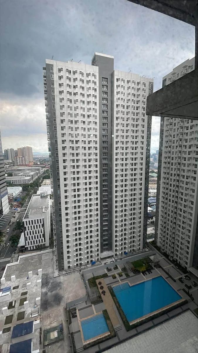 LONG TERM - For Lease - photo 1