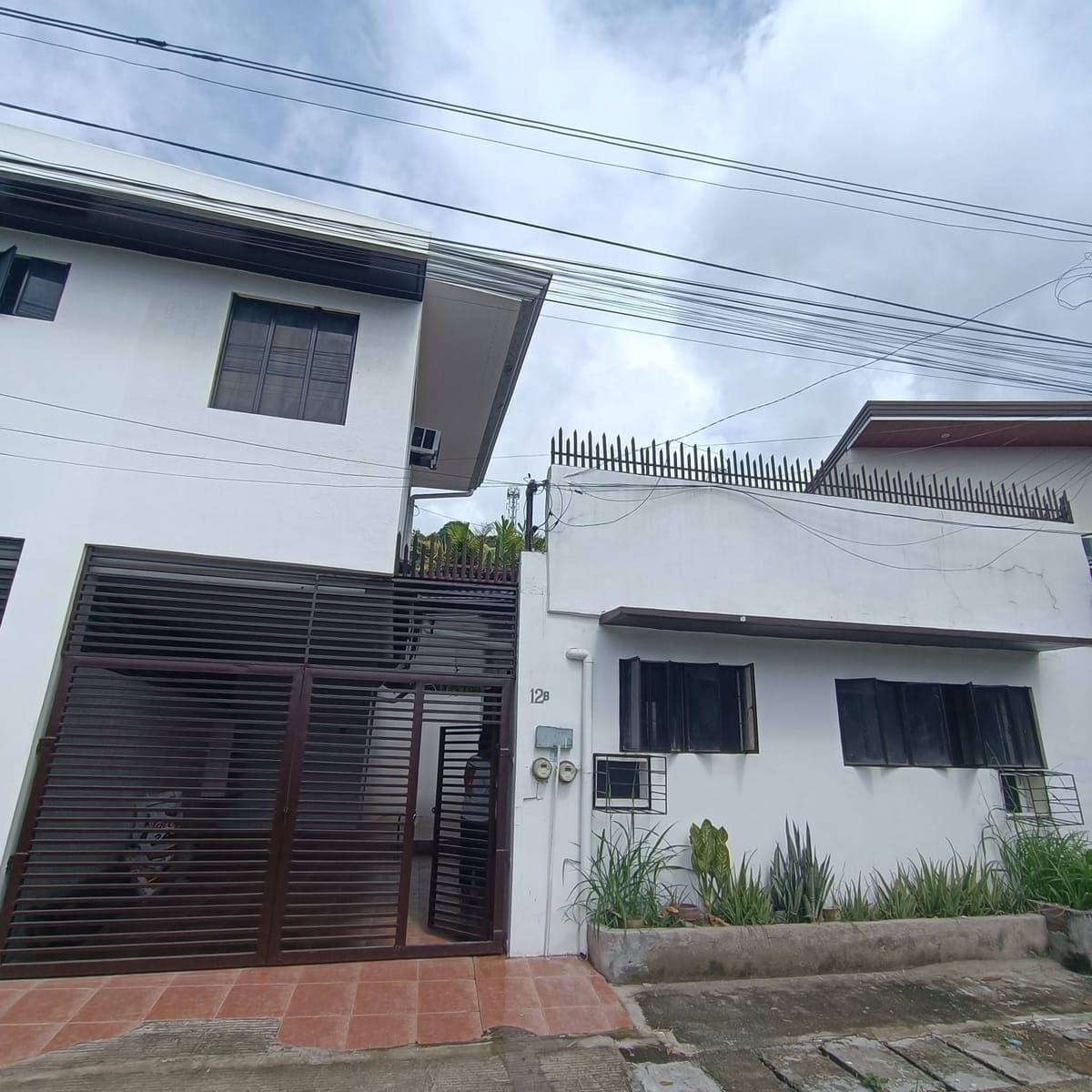 2 BEDROOM UNIT FOR RENT. - photo 1