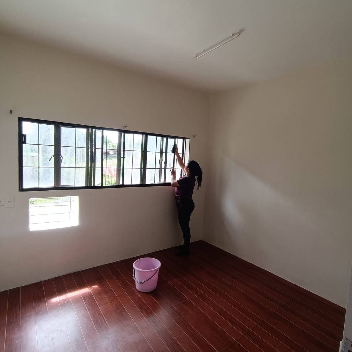 2 BEDROOM UNIT FOR RENT. - photo 4