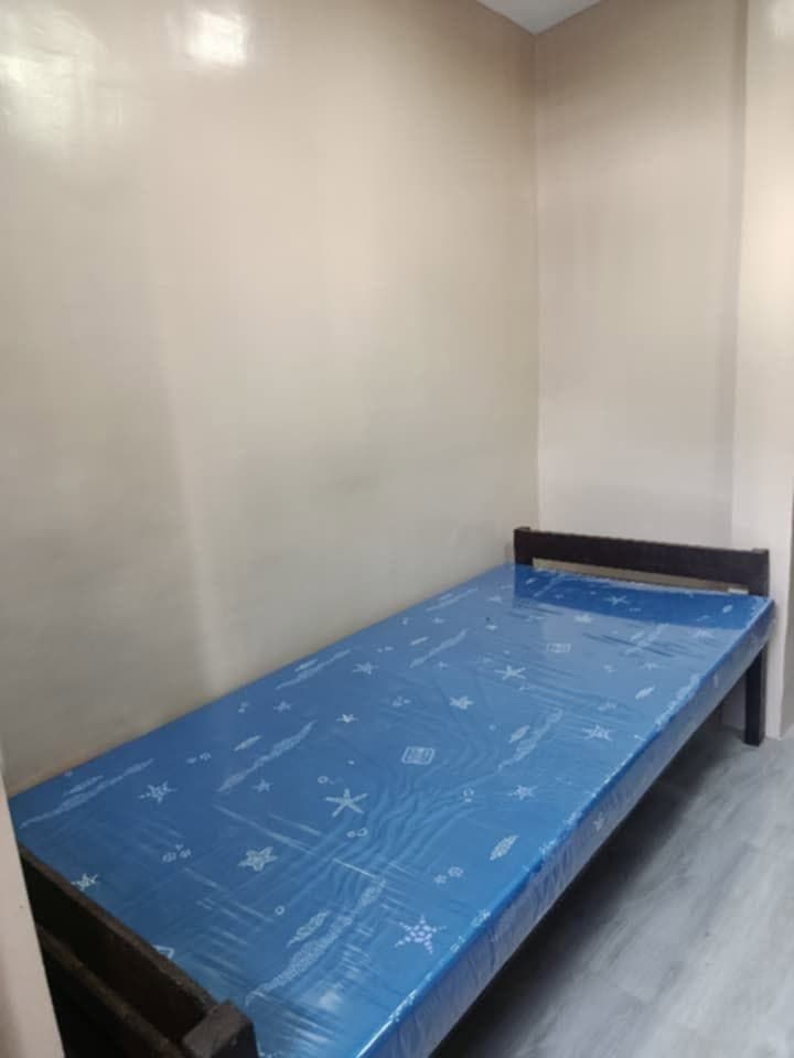 NEWLY BUILT ROOM FOR RENT - photo 1