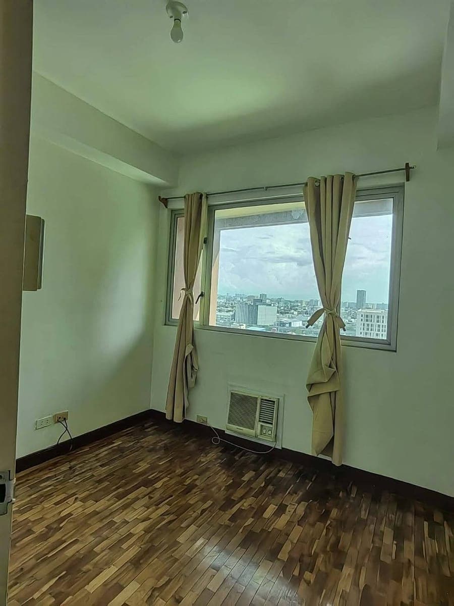 2bedroom Makati condo unit - photo 2